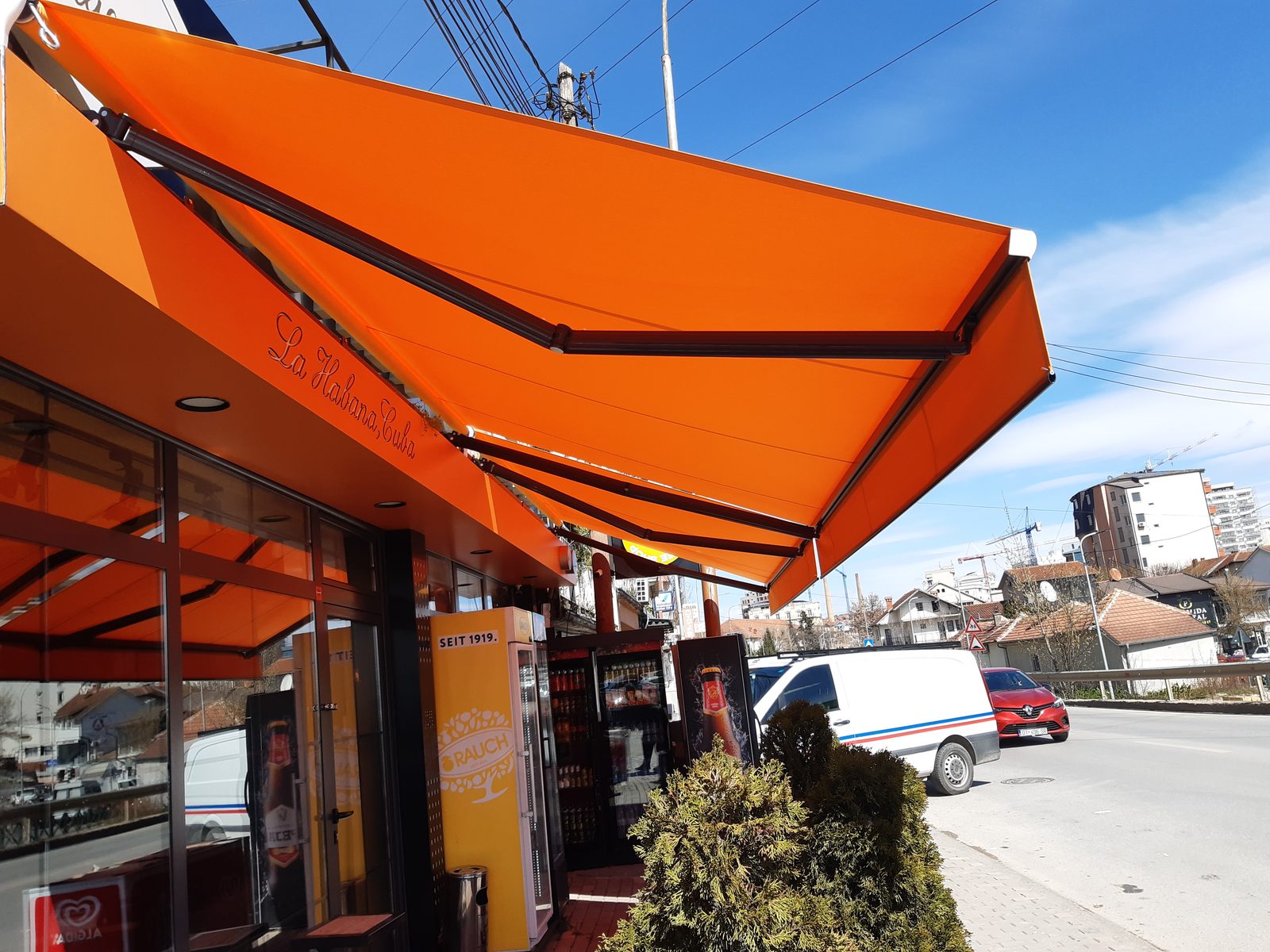 Tenda klasike — instalim real