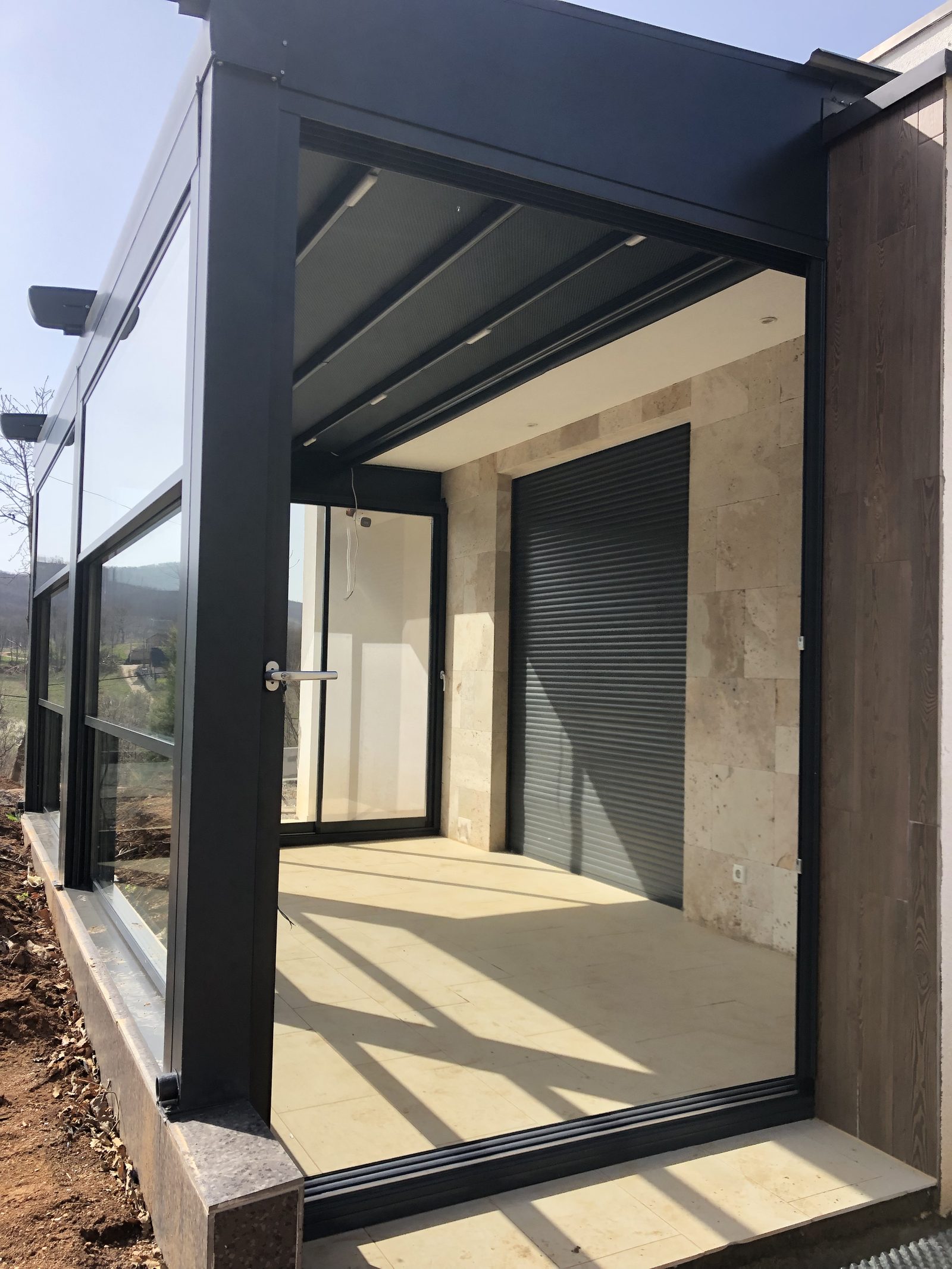 Pergolë premium — përdorim sezonal