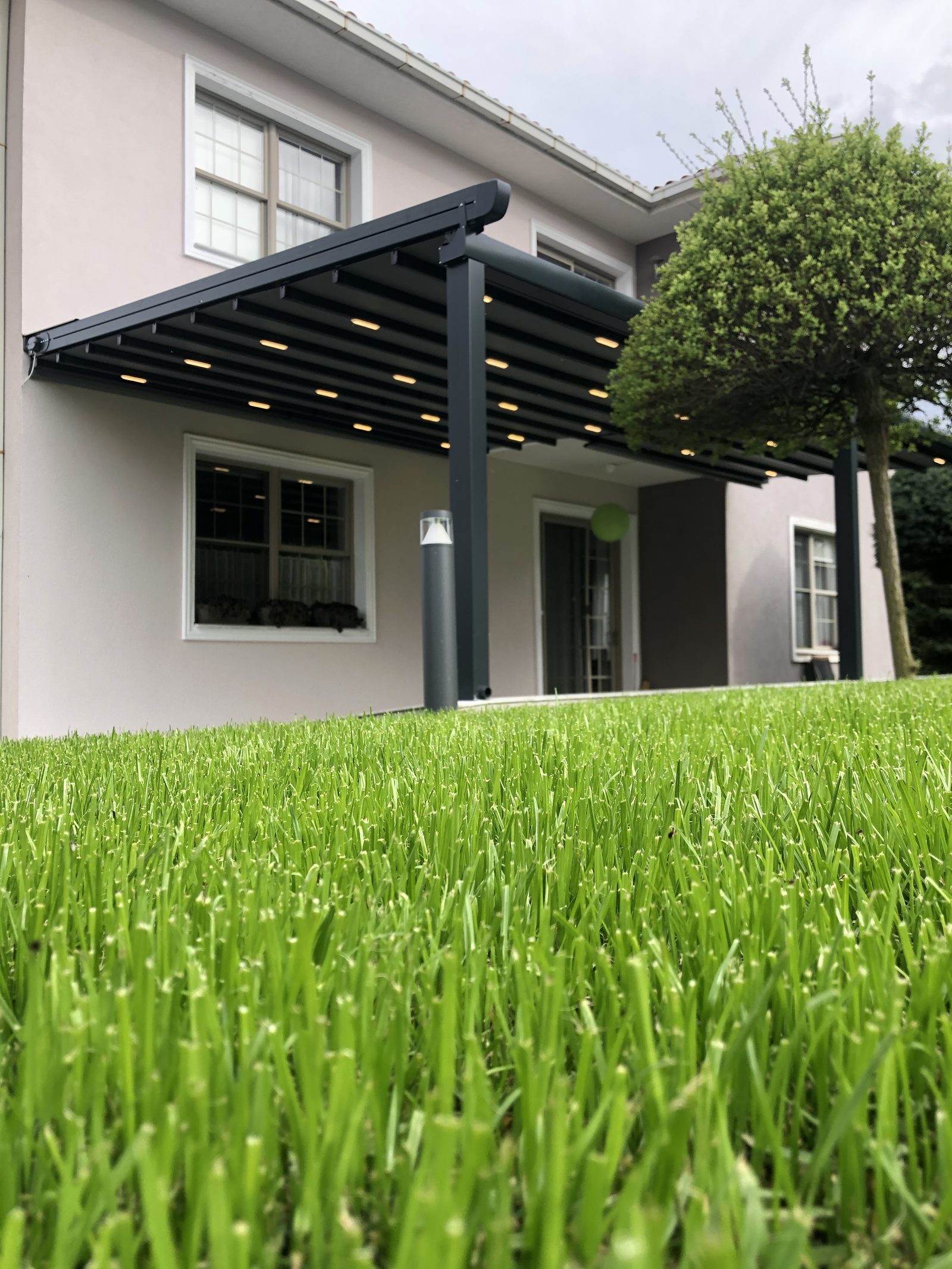 Pergolë premium — pamje e përgjithshme