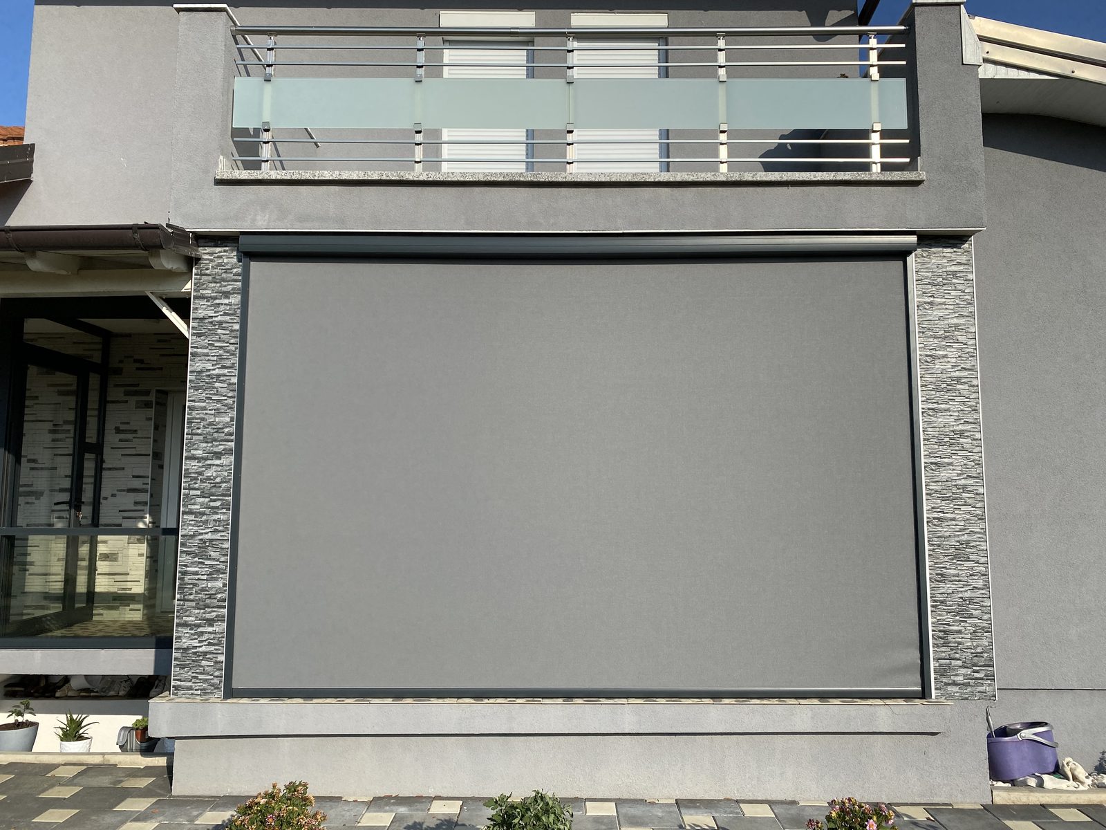 Zip perde — zgjidhje premium për tarracë